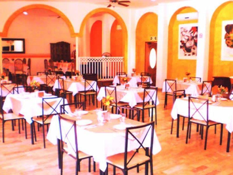 Hotel Calypso Cancún Buitenkant foto